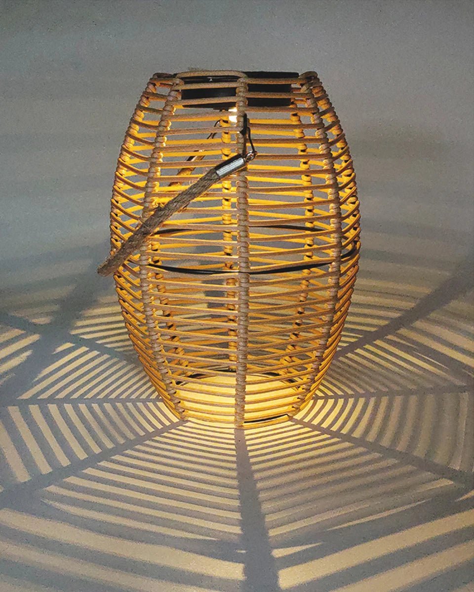 Kago Lantern – Japandi solar lantern with 3000K warm glow